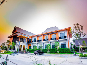 Aziss Boutique Hotel