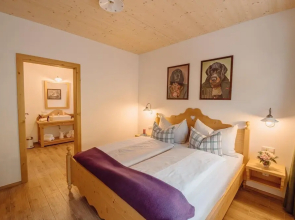 Chalet Near Lake Grundlsee With Sauna