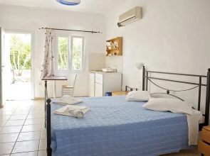 Evagelia's Place