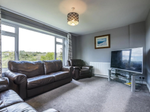Little Hill - 3 Bedroom Bungalow - Wisemans Bridge