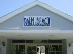 Palm beach resort hotel