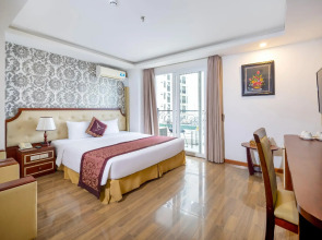 Paris Nha Trang Hotel & Apartment