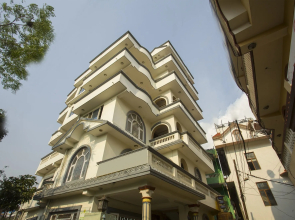 OYO 145 Sirahali Khusbu Hotel & Lodge