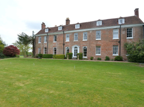 New Park Manor