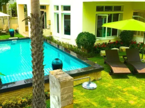 Nonthaburi Luxury Pool Villa