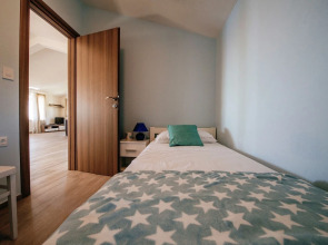 Modern Apartment near Sea in Starigrad