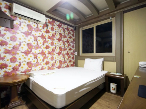MT Motel Jinju