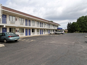 Motel 6 Amherst, OH - Cleveland West - Lorain