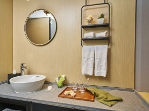 Hotel Ease Access Tsuen Wan