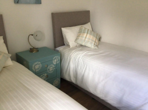 Orchardgrove apartment