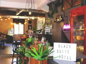 Black Art Otel