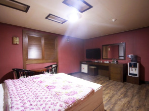 Naias Motel Gupo Busan