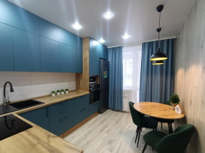 Апартаменты на бульваре Кузьмина 15