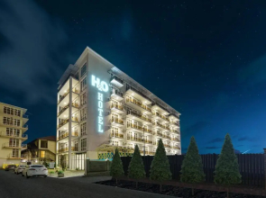 Hotel H2O