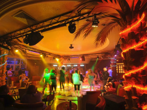 Abou Sofiane-Families & Couples Only