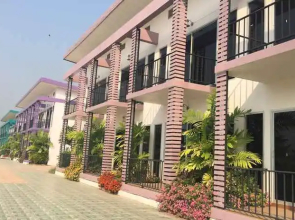 Menam Resort