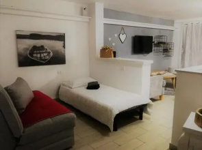 Ronit's Place