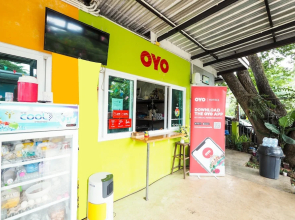 OYO 976 Sandee