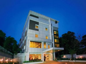 Hotel Hills Park Pathanamthitta