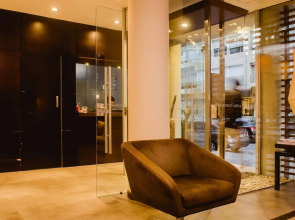 27 Suites Apart Hotel