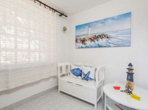 Beautiful Home in Prizna With 2 Bedrooms and Wifi