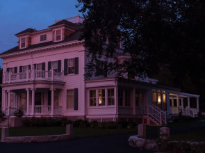 Margin Street Inn