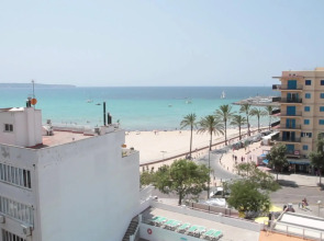 Отель Amic Miraflores