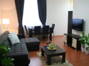 Thomas-ay Residence