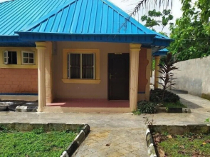 Holis Resort