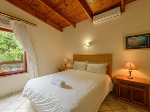 San Lameer Villa Rentals 3411