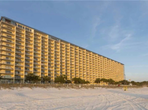 Summit Beach Resort by Royal American Beach Getaways