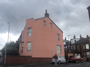Beautiful 1-bed Basement Flat in Leeds