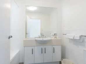 Seaspray 6, Yamba
