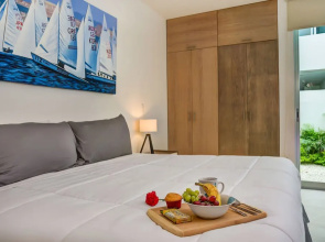 Atthakan 3 bedroom apartment sleeps 10