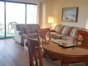 David's Dolphin Way Condo