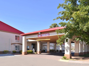 Red Roof Inn Van Horn