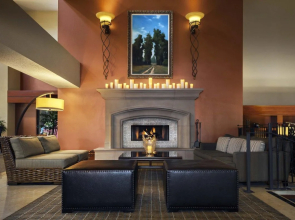 DoubleTree by Hilton Hotel Sonoma Wine Country