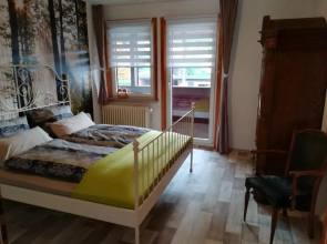 Ferienwohnung am Reinhardswald - Eichenlaub -