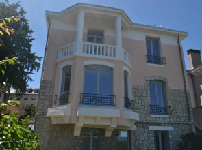 Le Bompard 50 m2 Villa Art Déco Plein centre avec jardin
