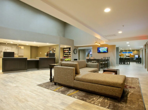 Holiday Inn Express & Suites Paso Robles by IHG