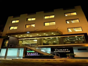 Hotel Furatt International