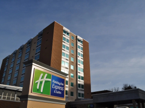 Holiday Inn Express & Suites Pittsburgh West - Greentree by IHG