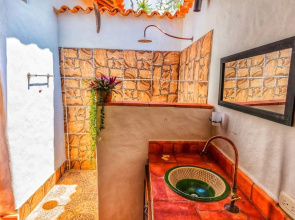 Hostal Santa Mónica