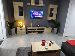 7 Days Premium Apartment