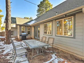 1 Mi to Nau: High-country Home w/ Gorgeous Views!