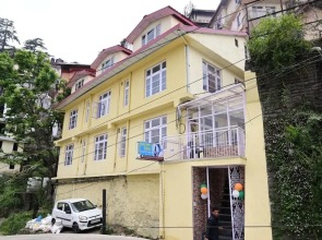 Goroomgo Krishna BNB Guest House Shimla