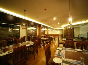 Woodies Bleisure Hotel