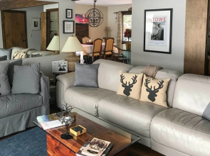 Stowe Vacation Rental w/ Deck & Mountain Views!