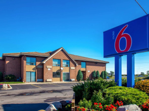 Motel 6 Amherst, NY - Buffalo