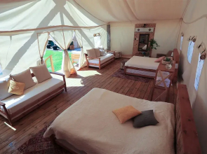 Colonia Rest House Glamping